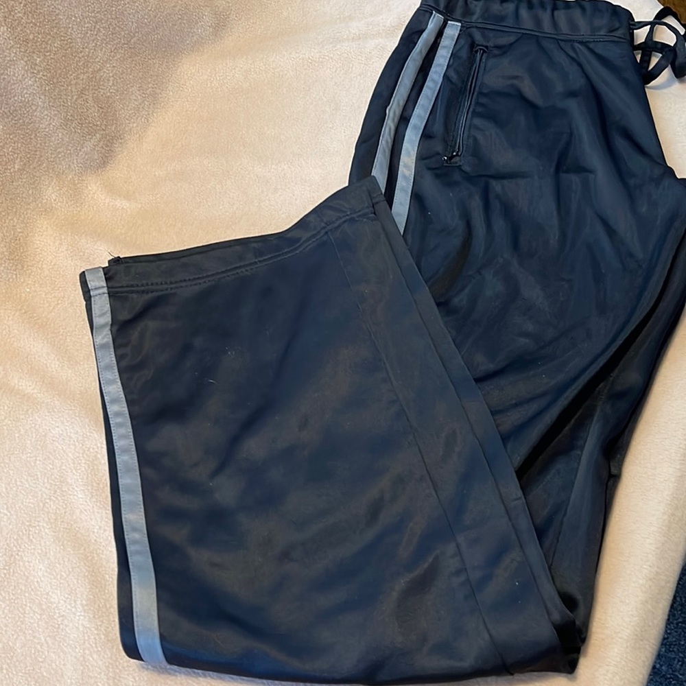 Used pant size M